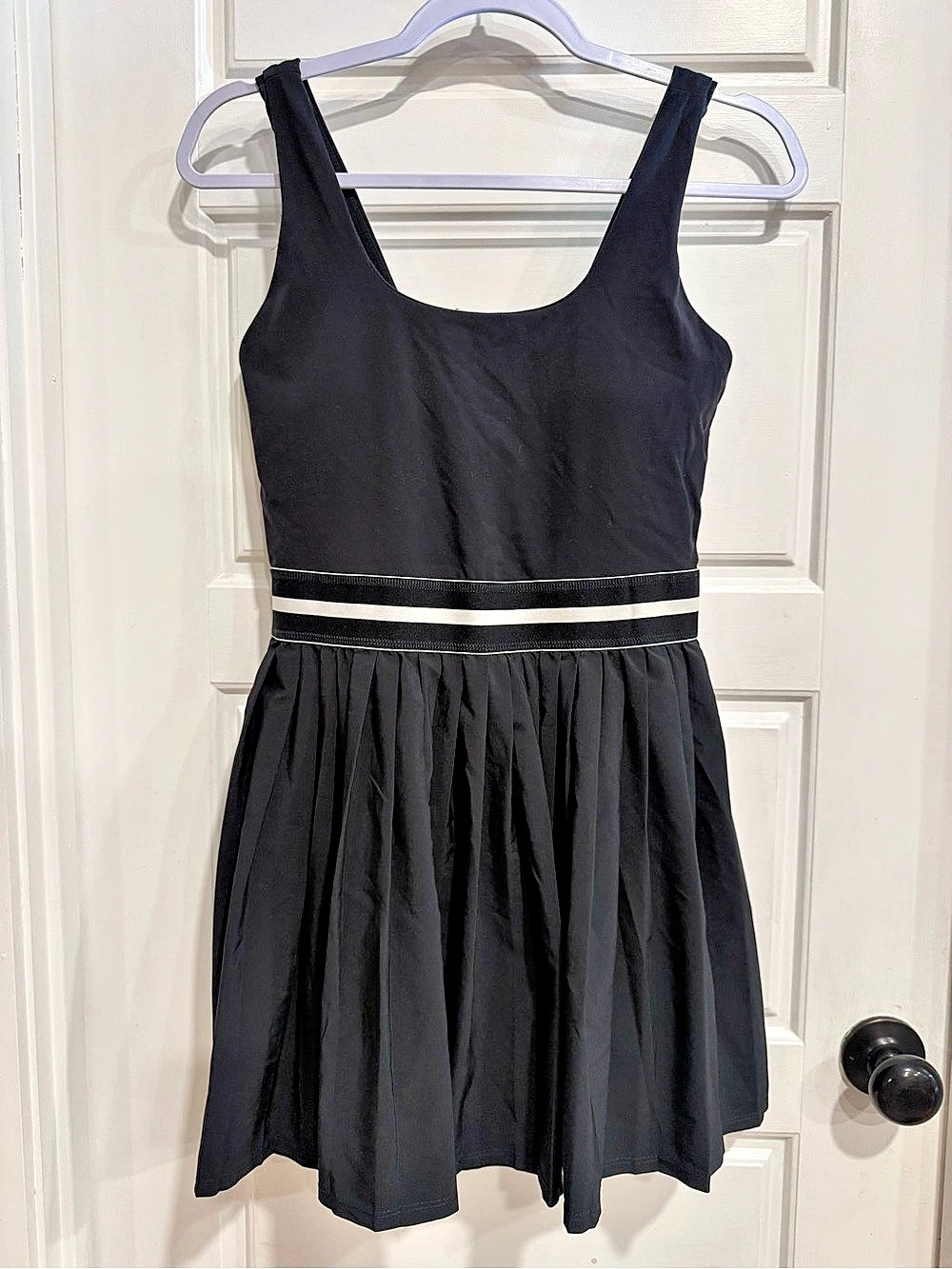 All in Motion Women’s M Black Pleated Tennis Dress Built In Shorts Athletic